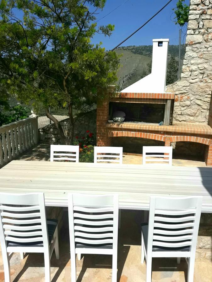 Sunset Villas Qeparo Exterior photo